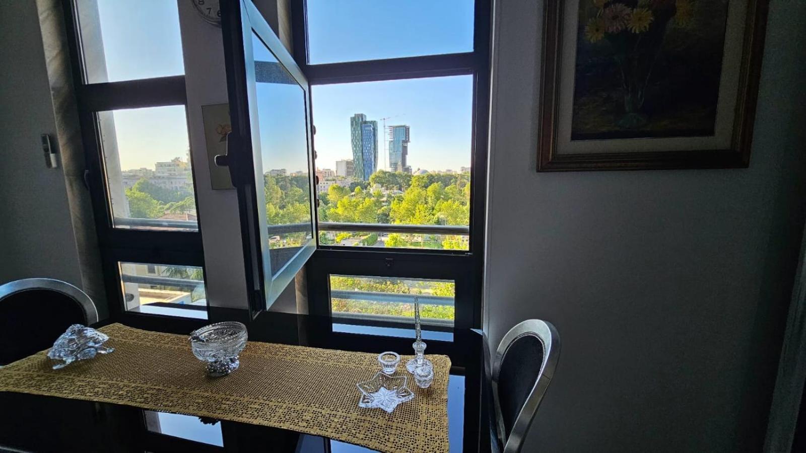 Amo Tower Center Appartement