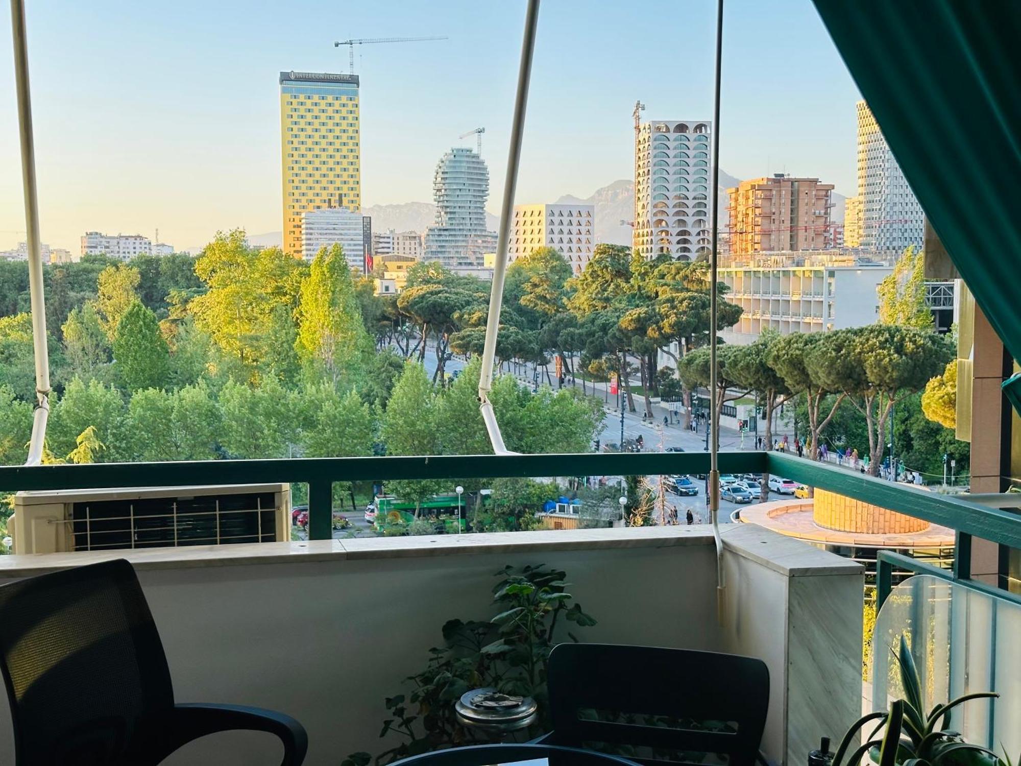 Amo Tower Center Appartement *